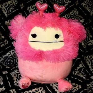 SQUISHMALLOW 11" Caparinne the Pink Bigfoot  VALENTINES 2023 NWT KELLYTOY HTF
